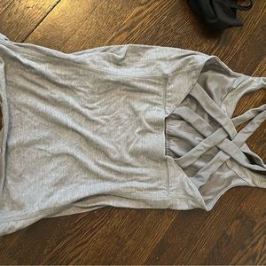 Lululemon top